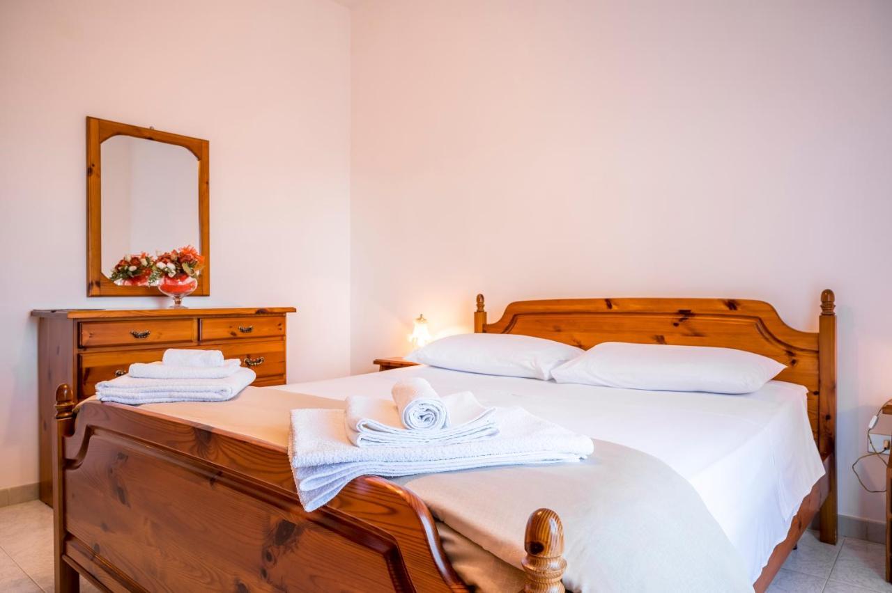 Valateddi Villa Cammarata Екстериор снимка