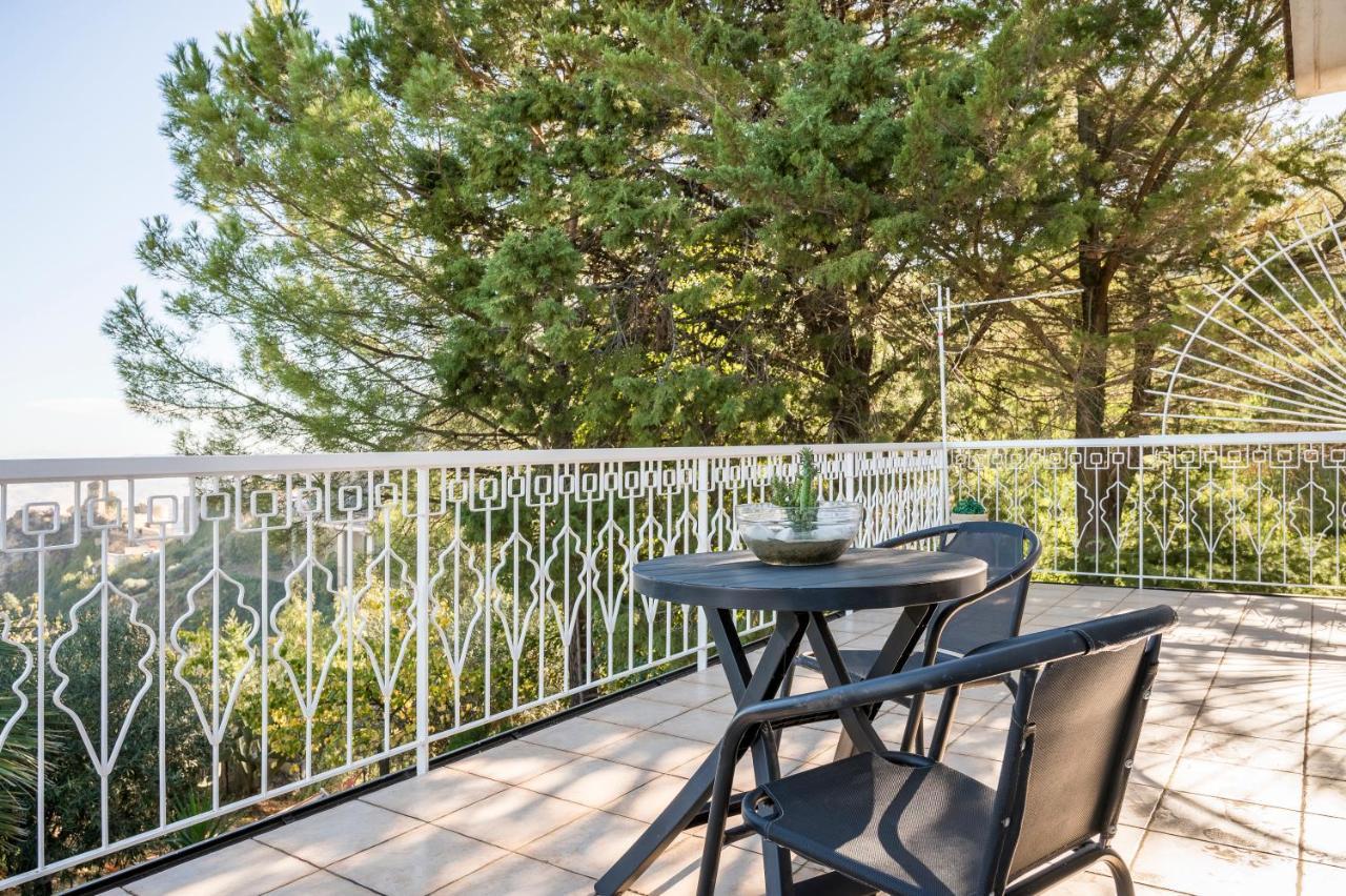 Valateddi Villa Cammarata Екстериор снимка